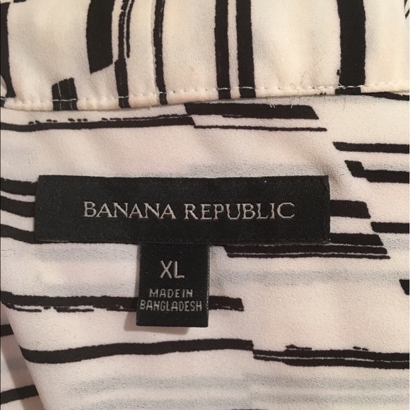 Banana Republic Dressy Tank - Picture 2 of 3